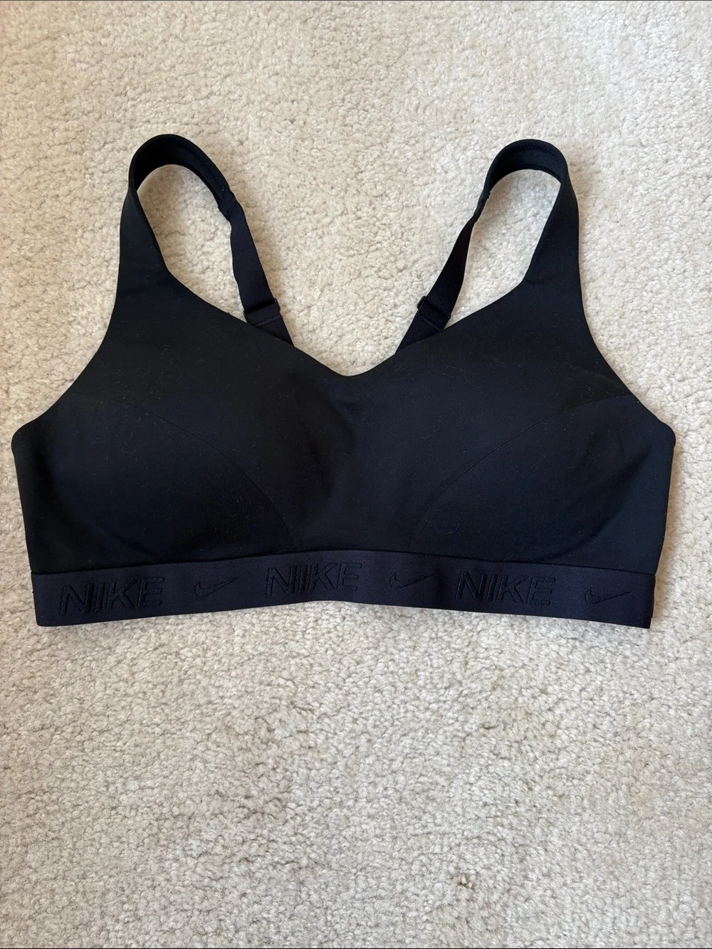 NWT Nike Black Seamless Light Support Sports Bra Sz. L